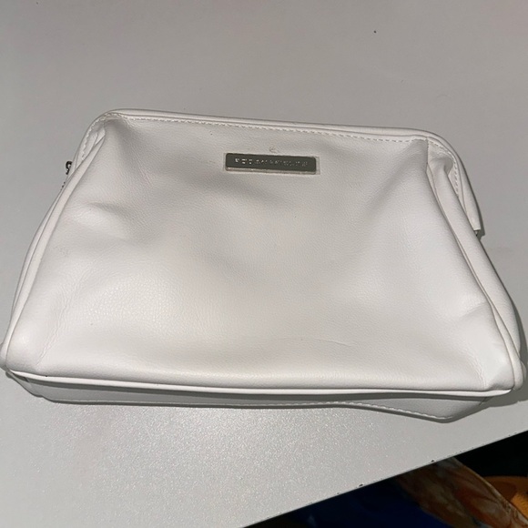 Makeup Bag - Picture 2 of 4